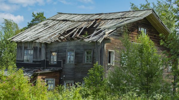 Cottage Demolition in Poughkeepsie